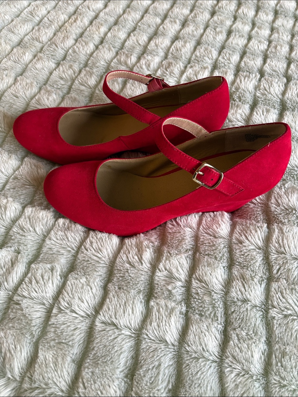 Women’s Red Mary Jane Dress Shoes with Buckle Strap